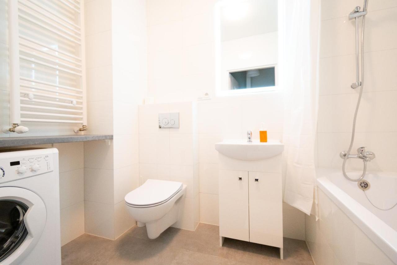 Apartament Bravo Lodz  Ngoại thất bức ảnh